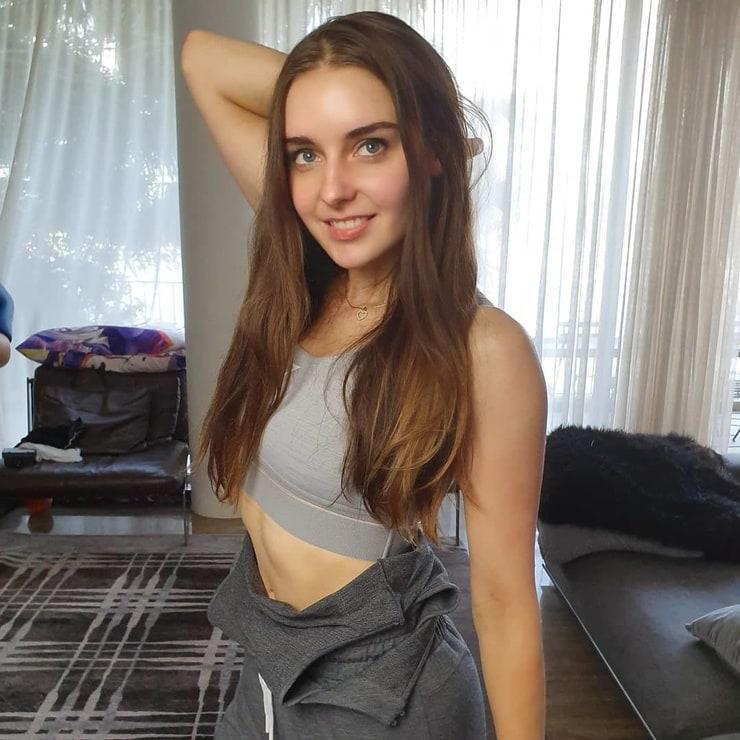 51 Sexy Loserfruit Boobs Pictures Which Will Leave You To Awe In Astonishment