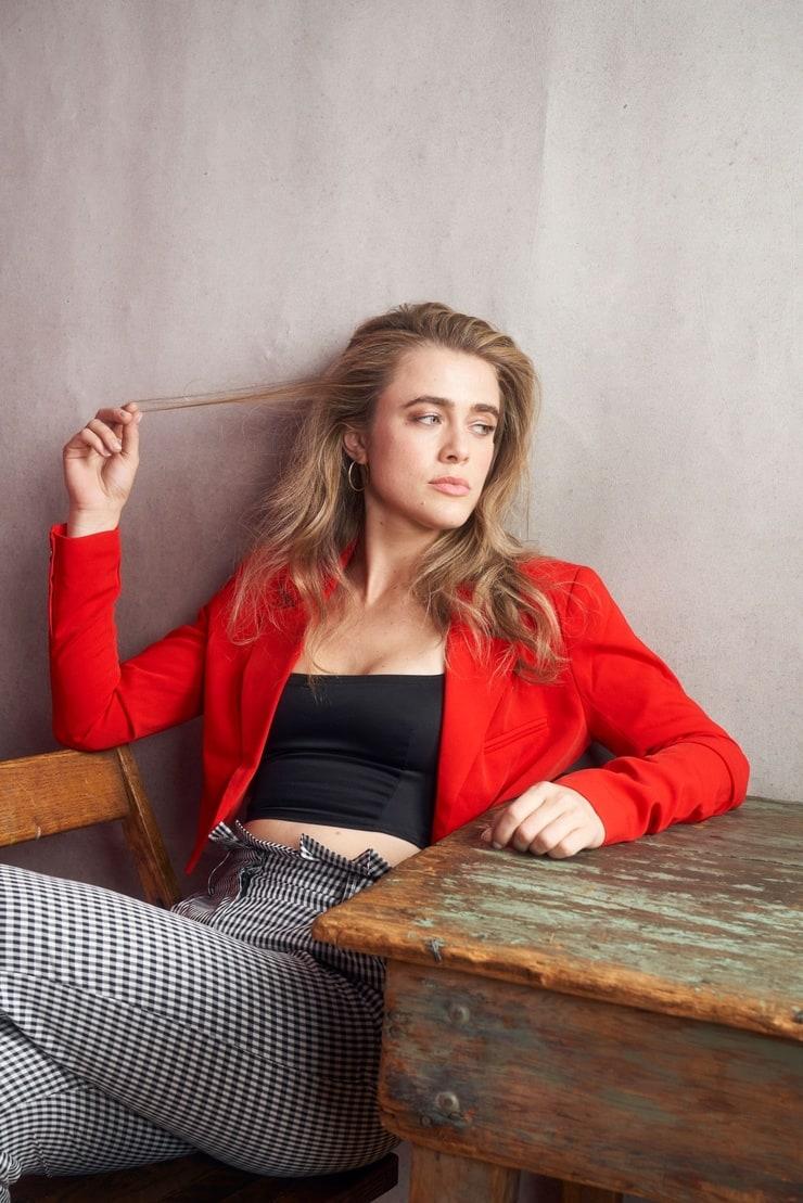 51 Sexy Melissa Roxburgh Boobs Pictures That Are Essentially Perfect | Best Of Comic Books