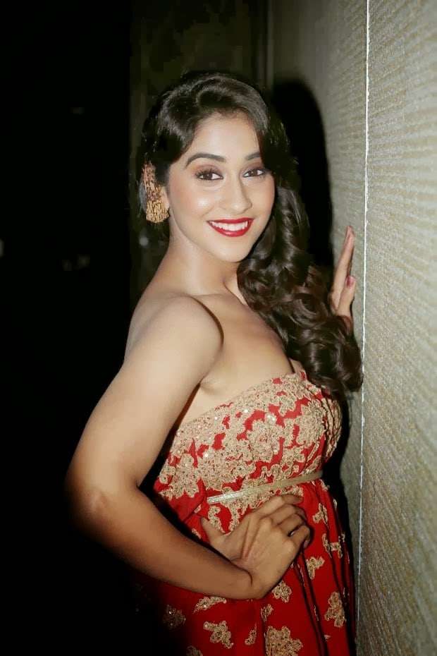 Sexy Regina Cassandra Boobs Pictures Which Will Make You Slobber For