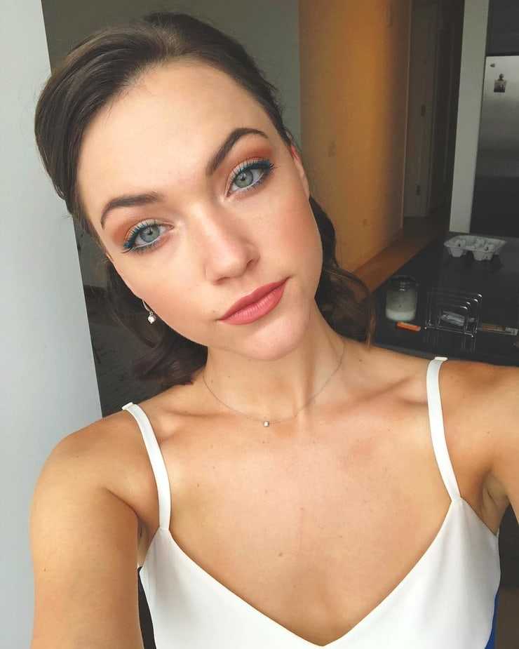 51 Sexy Violett Beane Boobs Pictures Are Hot As Hellfire | Best Of Comic Books
