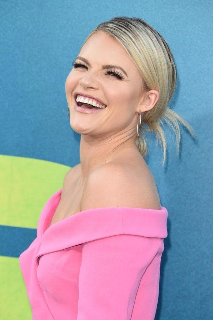51 Sexy Witney Carson Boobs Pictures Are Simply Excessively Damn Hot | Best Of Comic Books