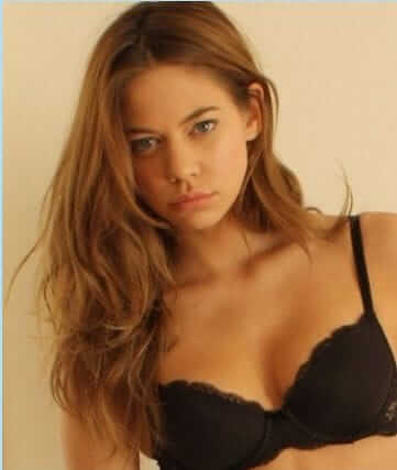 52 Hot Pictures Of Analeigh Tipton Which Will Make You Fantasize Her | Best Of Comic Books