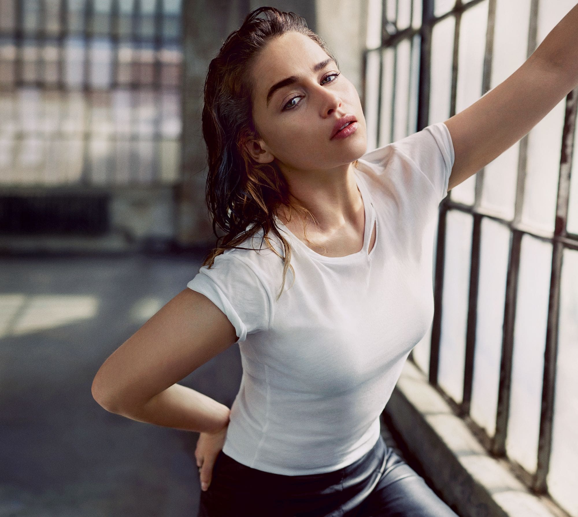 52 Hot Pictures Of Emilia Clarke Will Get You Addicted To Her | Best Of Comic Books