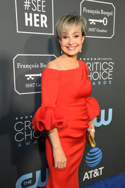 55+ Hot Pictures Of Annie Potts Which Will Make You Want Her | Best Of Comic Books