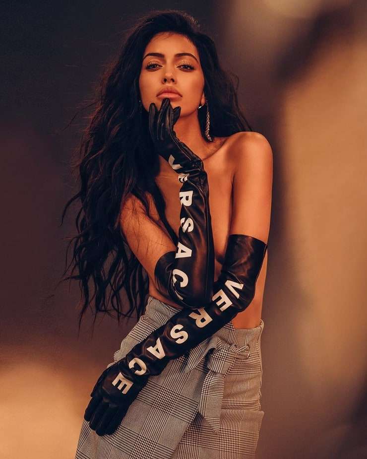 55+ Hot Pictures Of Cindy Kimberly Which Will Get You Addicted To Her Sexy Body | Best Of Comic Books