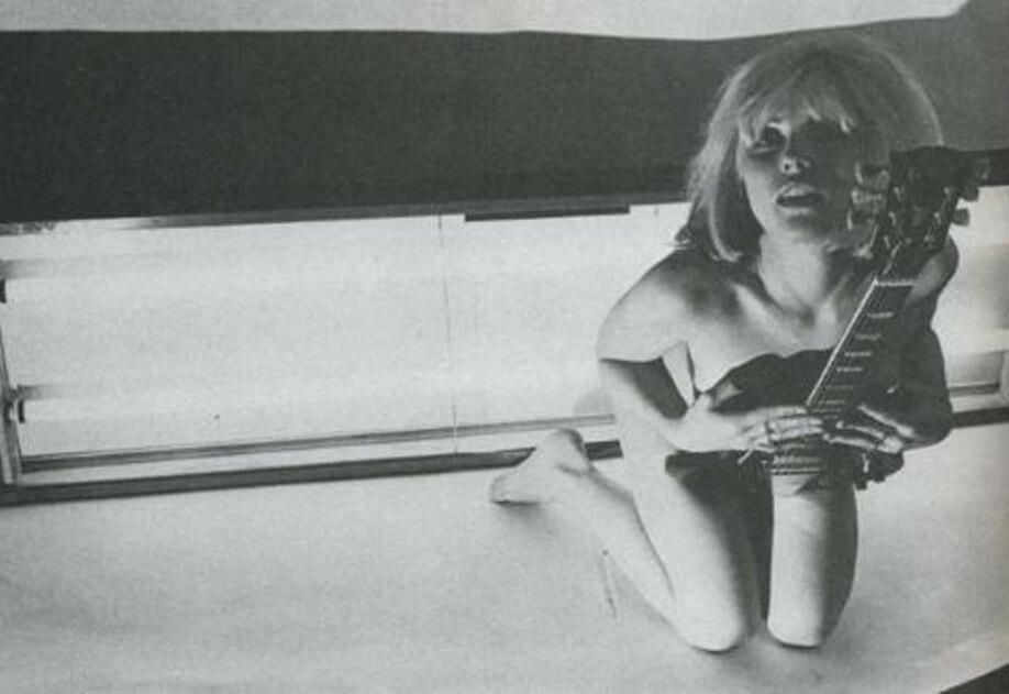 55+ Hot Pictures Of Debbie Harry Show Off Her Sexy Curvy Body | Best Of Comic Books