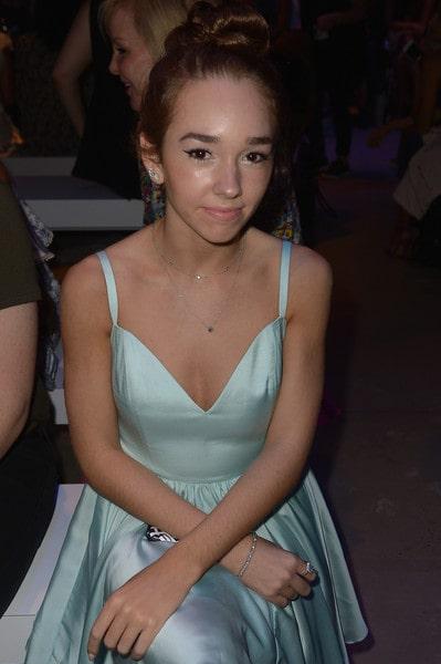 55+ Hot Pictures Of Holly Taylor Are Heaven On Earth | Best Of Comic Books