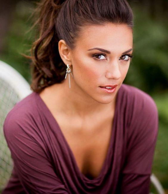 55+ Hot Pictures Of Jana Kramer Are So Damn Sexy That We Don’t Deserve Her | Best Of Comic Books
