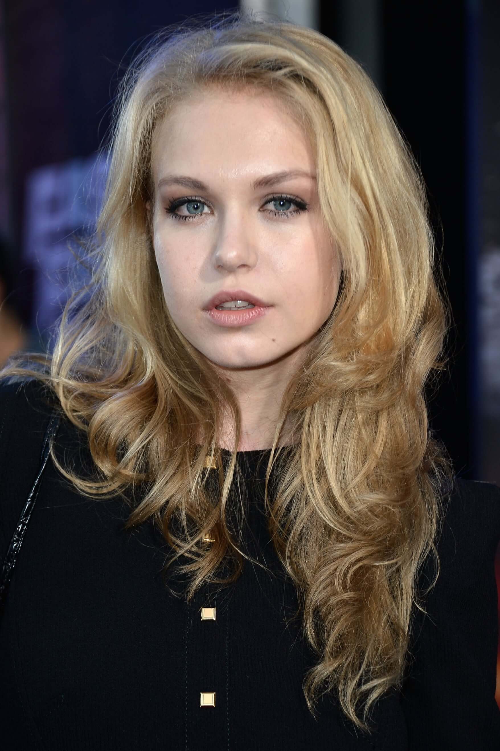 55+ Hot Pictures Of Penelope Mitchell Are Just Too Yum For Her Fans | Best Of Comic Books