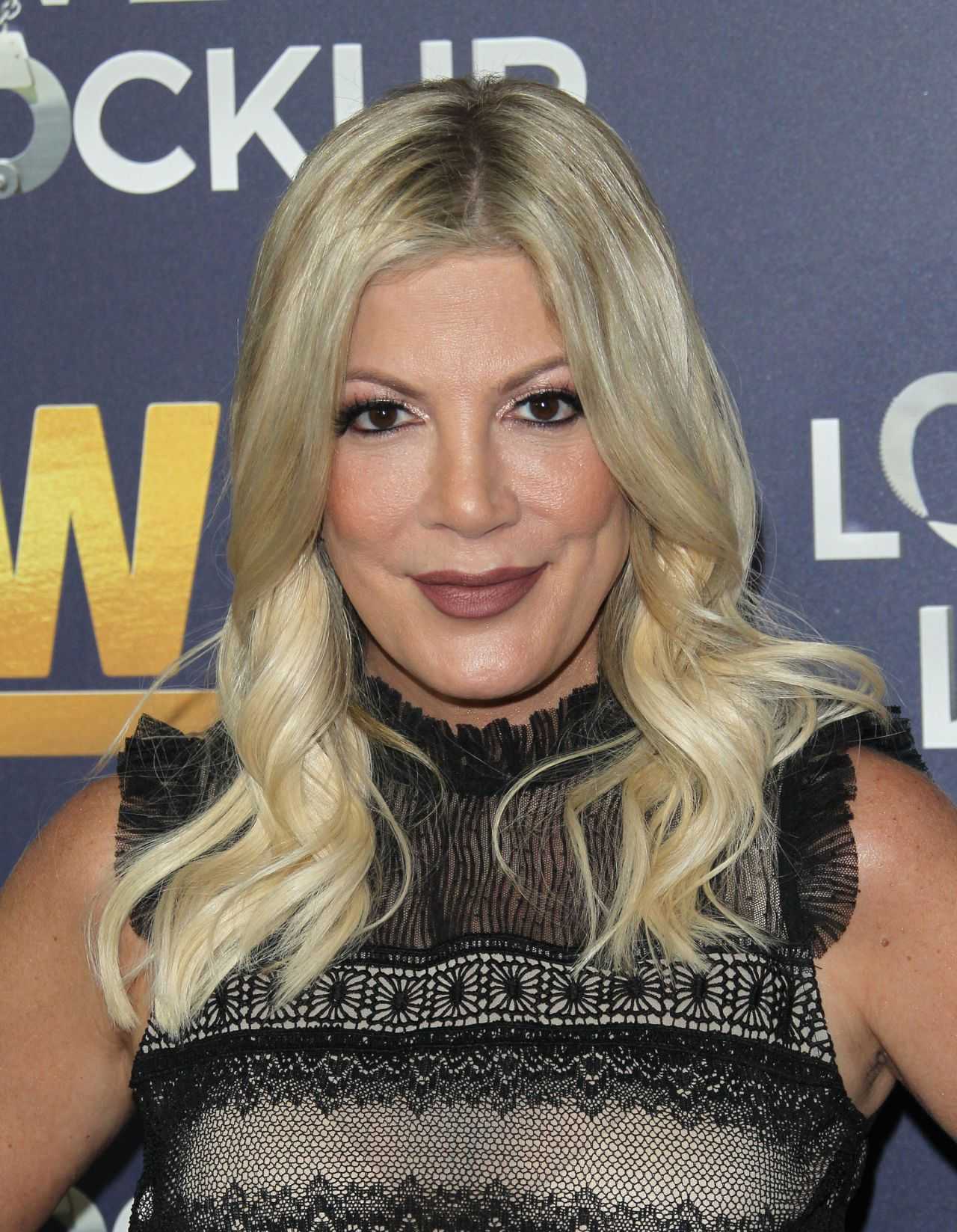 55 Hot Pictures Of Tori Spelling Are Sexy As Hell | Best Of Comic Books