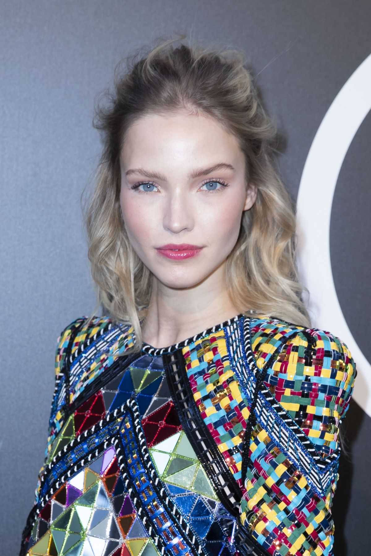 55 Sasha Luss Hot Pictures Are Delight For Fans | Best Of Comic Books