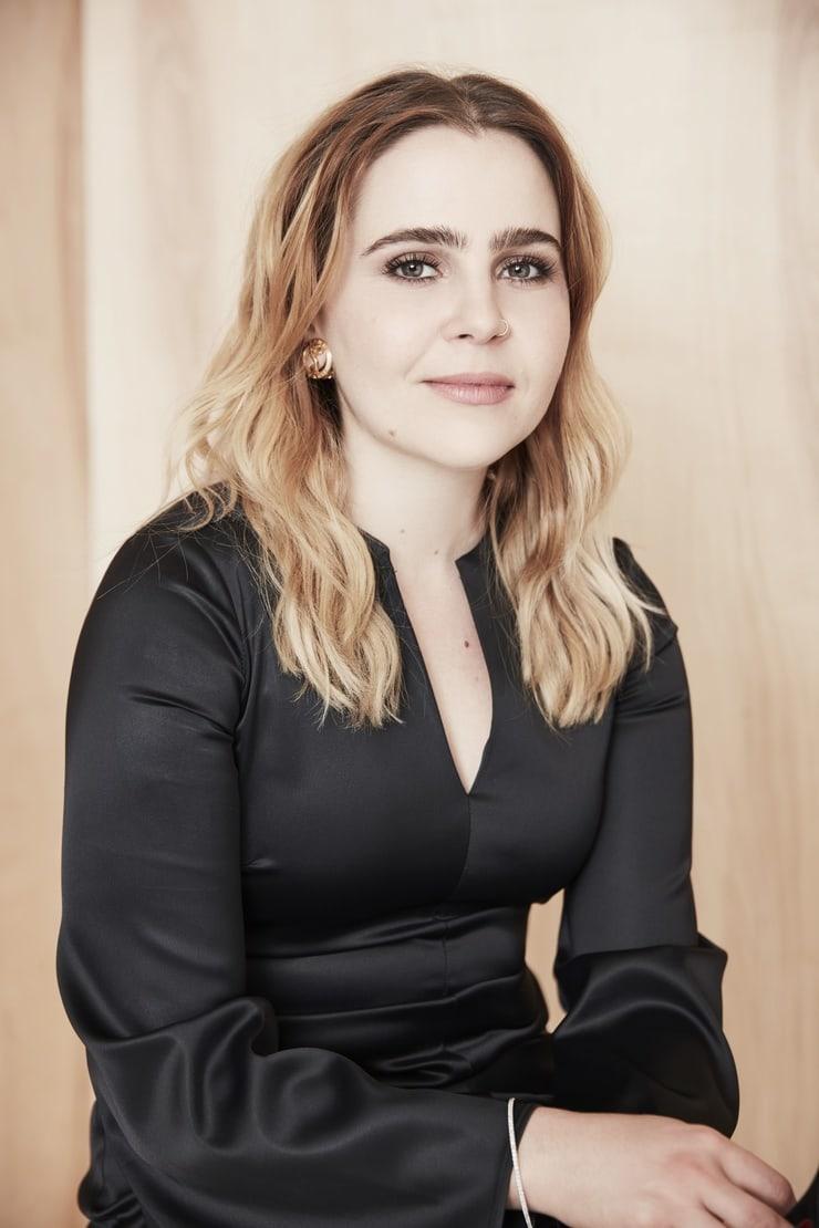 55+ Sexy Mae Whitman Boobs Pictures That Will Make Your Heart Pound For Her | Best Of Comic Books