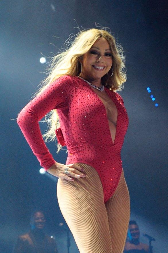 55 Sexy Mariah Carey Boobs Pictures Are A Delight For Fans | Best Of Comic Books
