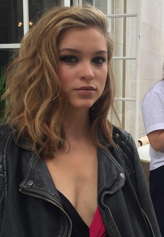 60+ Hot And Sexy Pictures Of Sophie Cookson Will Get You Hot Under Your Collars | Best Of Comic Books