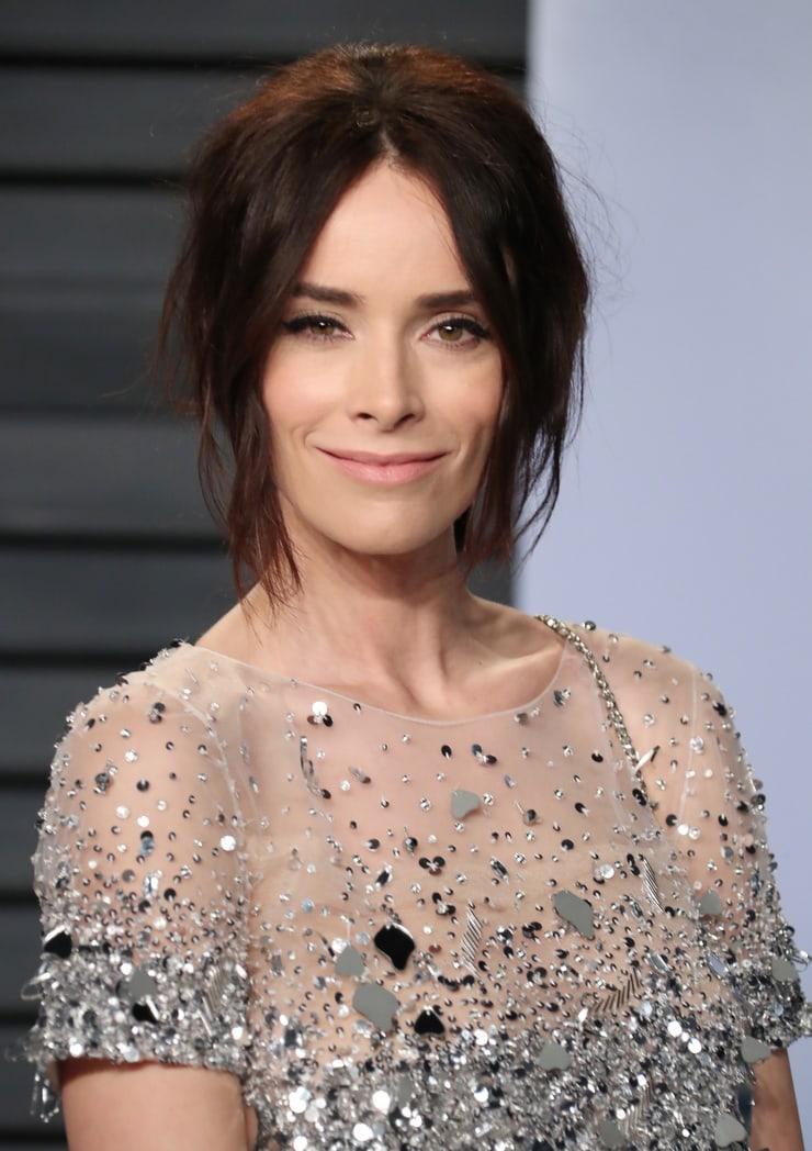 60+ Hot Pictures of Abigail Spencer – Timeless TV Actress | Best Of Comic Books
