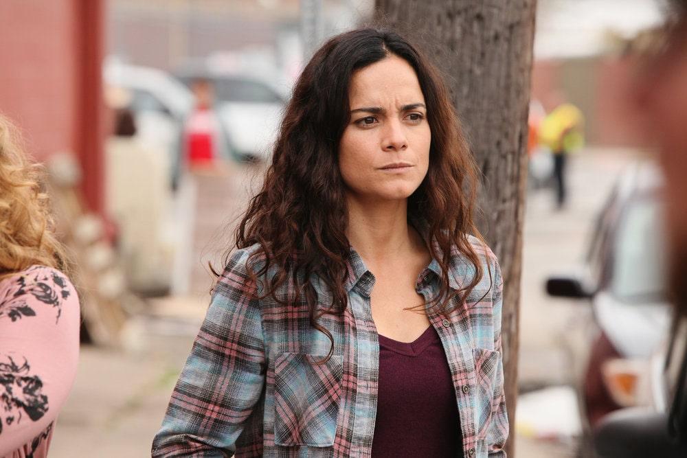 60+ Hot Pictures Of Alice Braga Which Will Make You Drool For Her | Best Of Comic Books