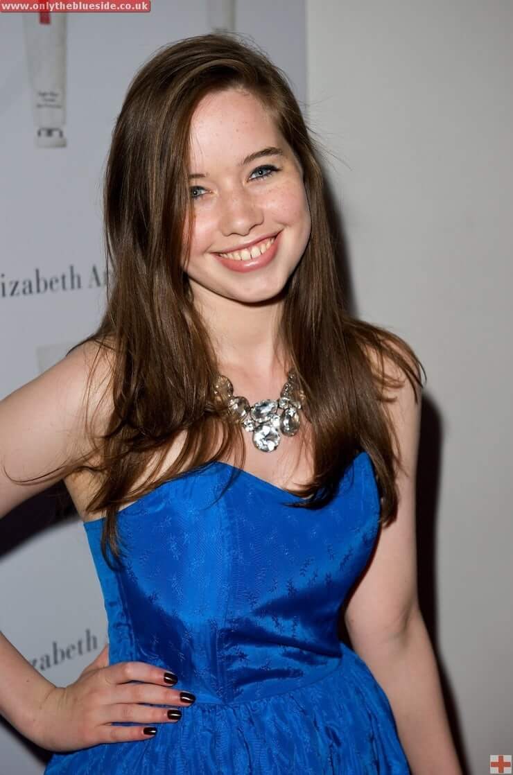 60+ Hot Pictures Of Anna Popplewell Which Will Make Your Mouth Water | Best Of Comic Books