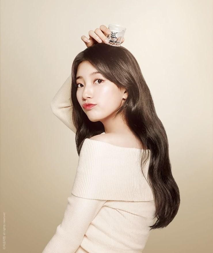 60+ Hot Pictures Of Bae Suzy Which Are Drop Dead Gorgeous | Best Of Comic Books