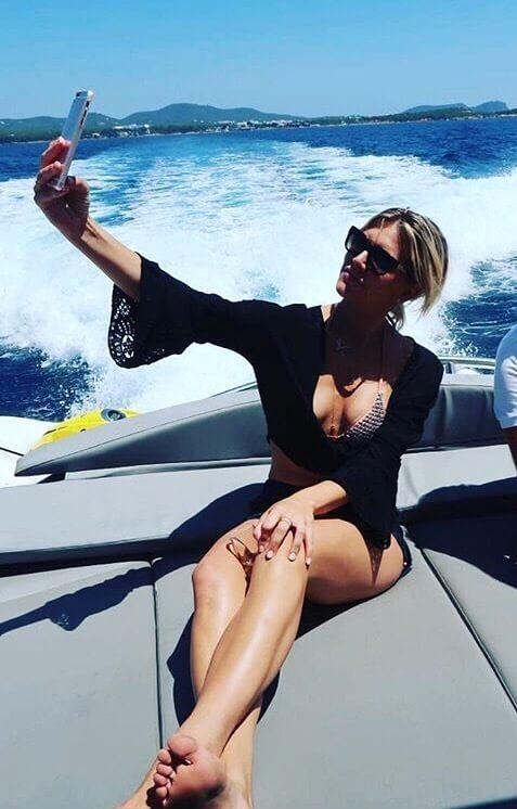 60+ Hot Pictures Of Charissa Thompson Which Are Simply Gorgeous | Best Of Comic Books
