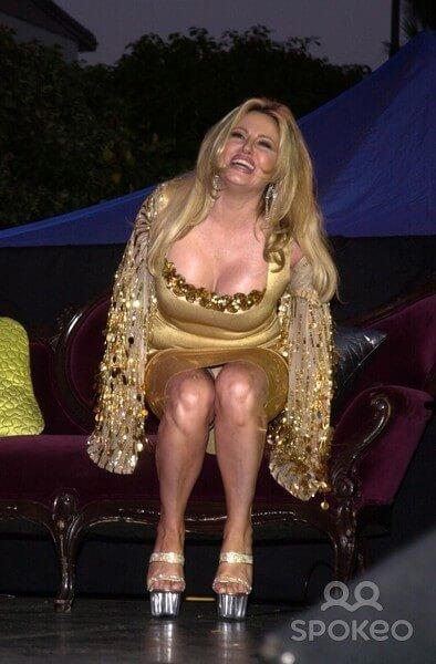 60+ Hot Pictures Of Jennifer Coolidge a.k.aStifler’s Mom That Are Simply Gorgeous | Best Of Comic Books