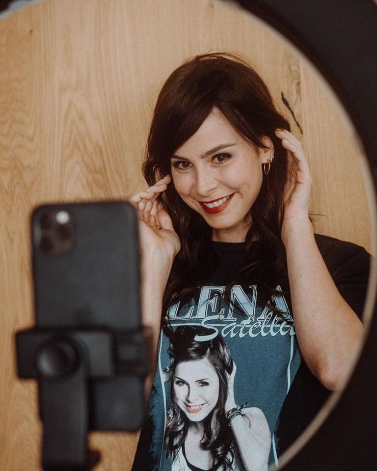 60+ Hot Pictures Of Lena Meyer Landrut are just too yum for her fans | Best Of Comic Books