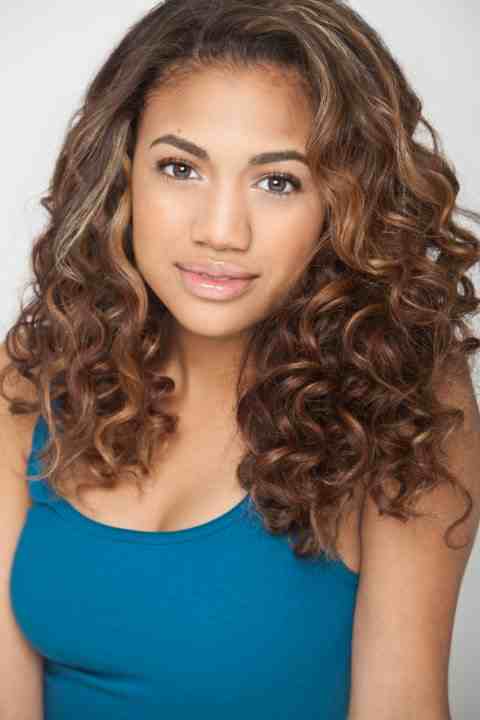 60+ Hot Pictures Of Paige Hurd Are So Damn Sexy That We Don’t Deserve Her | Best Of Comic Books