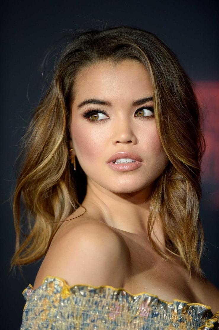60+ Hot Pictures Of Paris Berelc Which Are Stunningly Ravishing | Best Of Comic Books