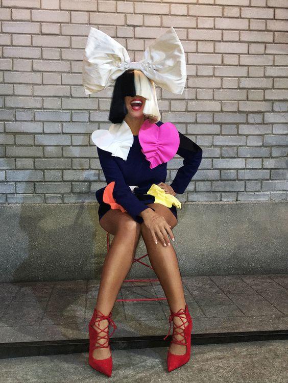 60+ Hot Pictures Of Sia Furler Will Make You Her Biggest Fan | Best Of Comic Books