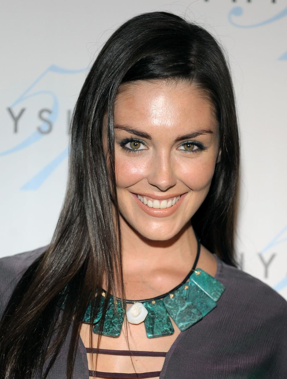 60+ Hot Pictures Of Taylor Cole Which Will Make Your Day | Best Of Comic Books