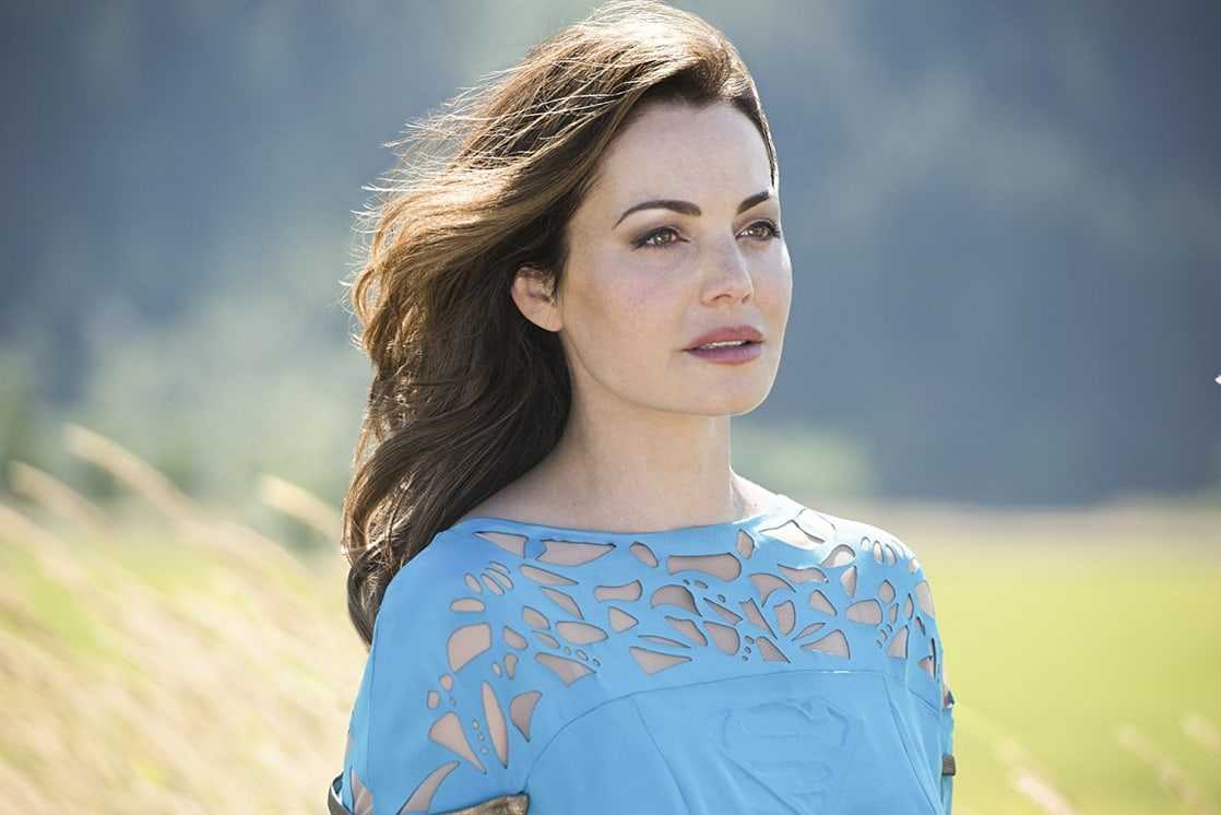 60+ Hottest Erica Durance Pictures Are Sexy As Hell | Best Of Comic Books