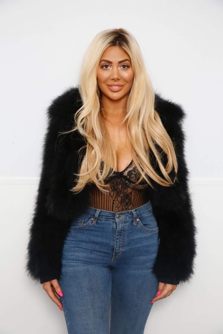 60+ Sexy Chloe Ferry Boobs Pictures Will Bring A Big Smile On Your Face | Best Of Comic Books