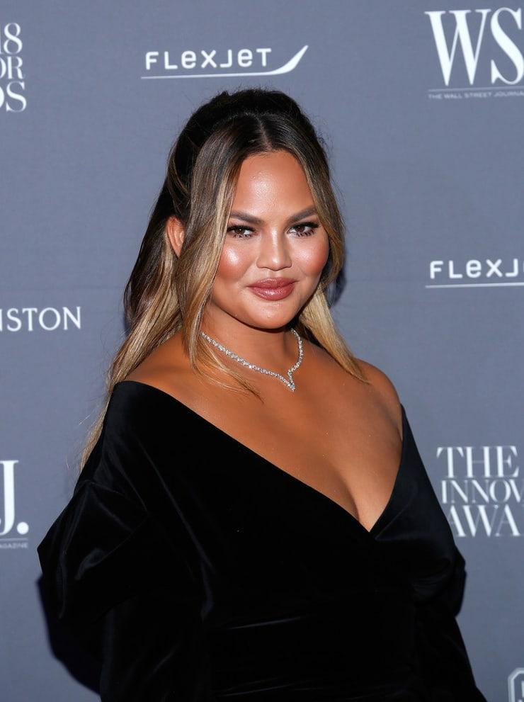 60+ Sexy Chrissy Teigen Boobs Pictures Which Will Make You Her Biggest Fan | Best Of Comic Books