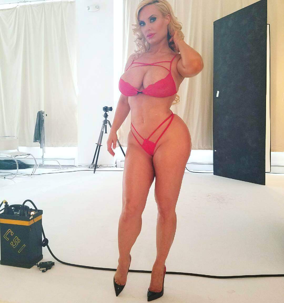 60+ Sexy Coco Austin Boobs Pictures Will Make You Want To Play With Them | Best Of Comic Books