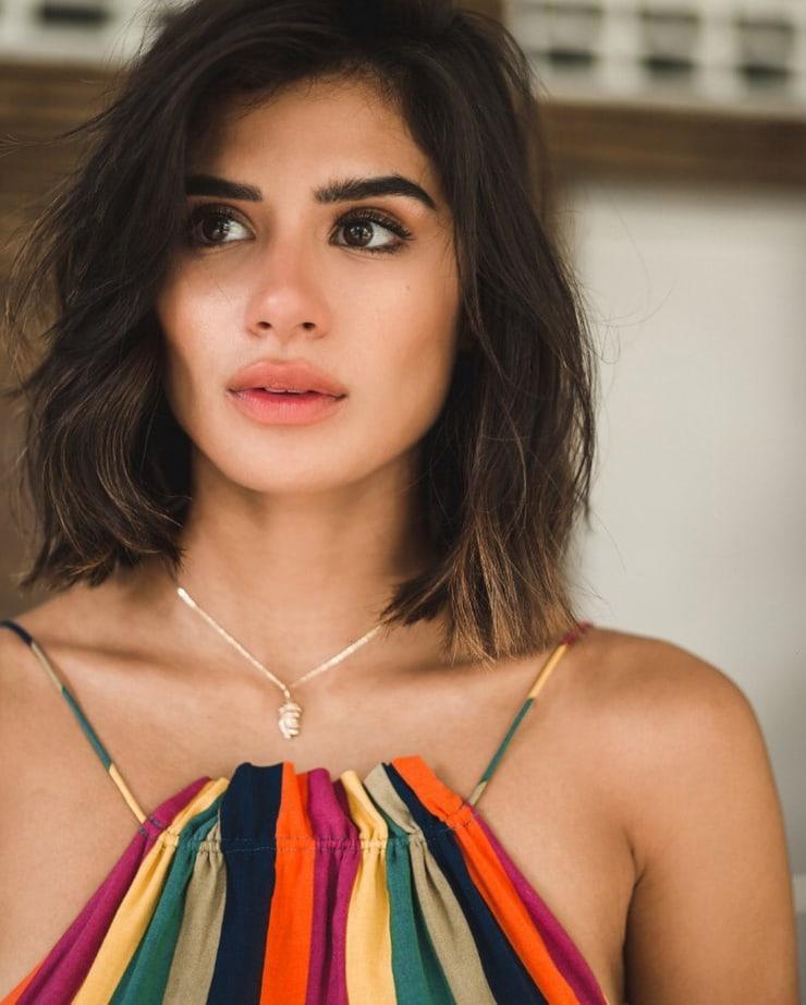 60+ Sexy Diane Guerrero Boobs Pictures Will Bring A Big Smile On Your Face | Best Of Comic Books
