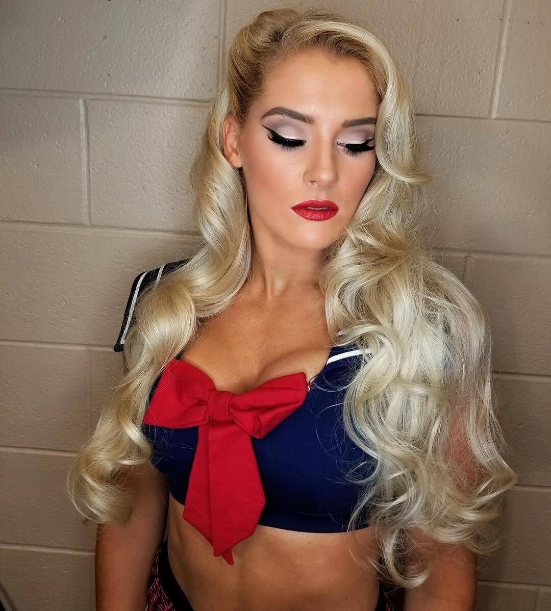 60+ Sexy Lacey Evans Boobs Pictures Are A Delight For Wrestling Fans | Best Of Comic Books