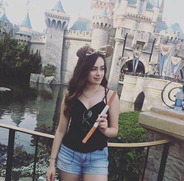 60+ Sexy Mary Mouser Boobs Pictures Are Incredibly Sexy | Best Of Comic Books