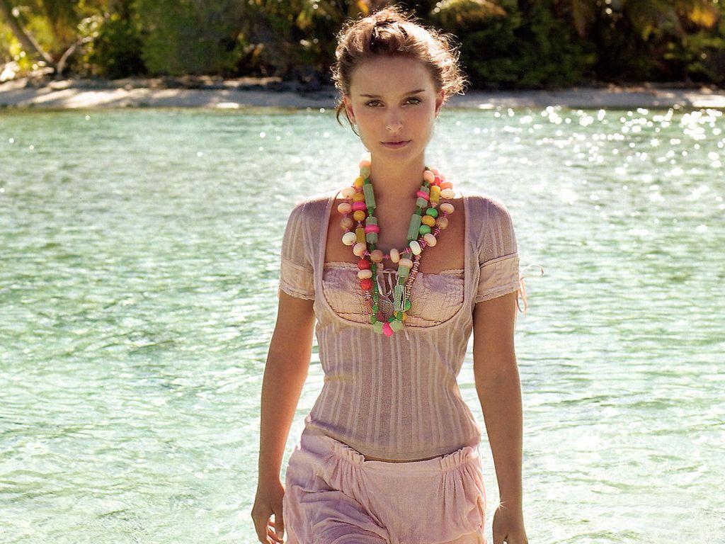 61 Hot Pictures Of Natalie Portman – Padme Amidala Actress In Star Wars | Best Of Comic Books