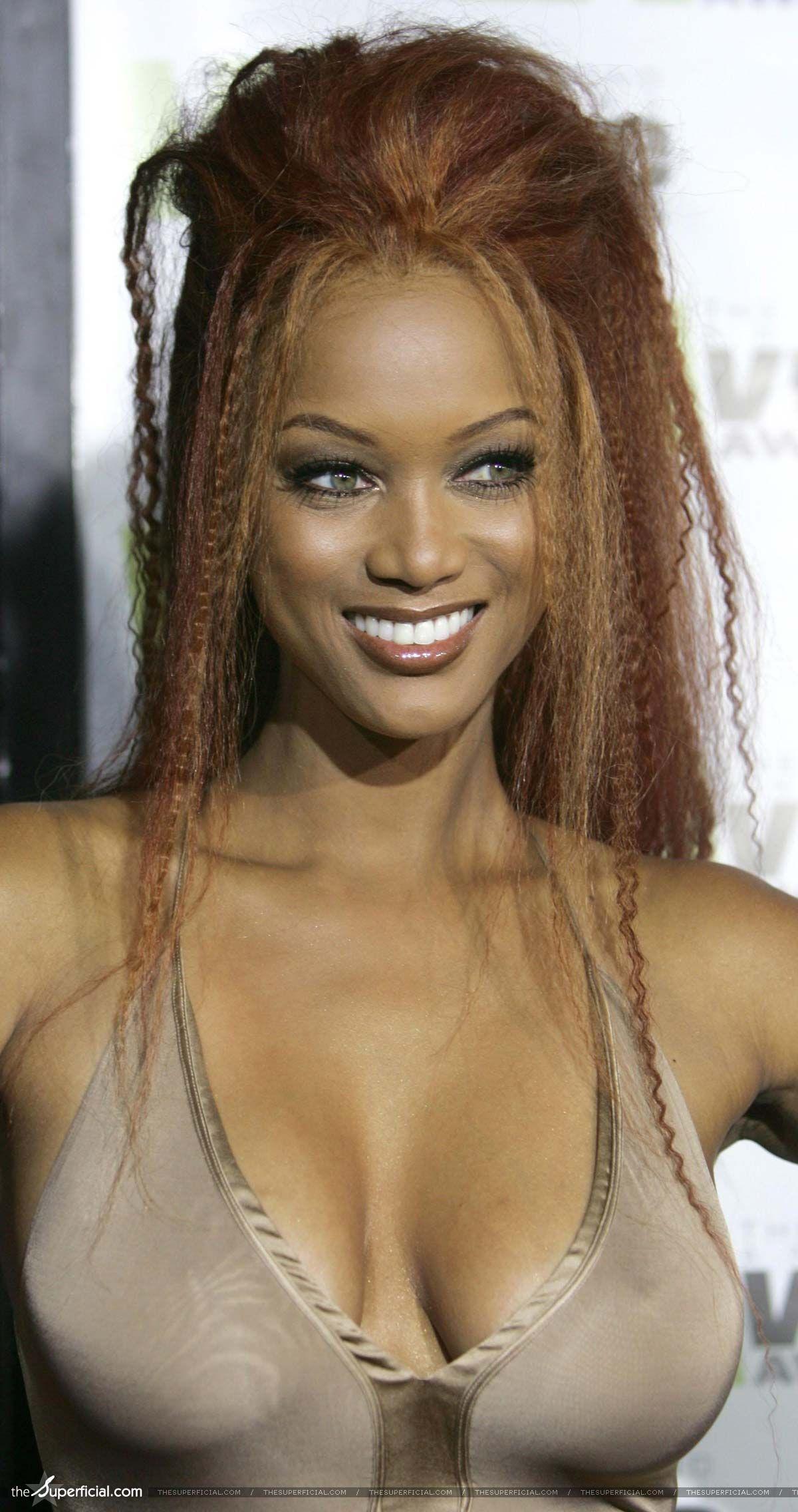 61 Hot Pictures Of Tyra Banks Will Get You Hot Under Your Collars | Best Of Comic Books