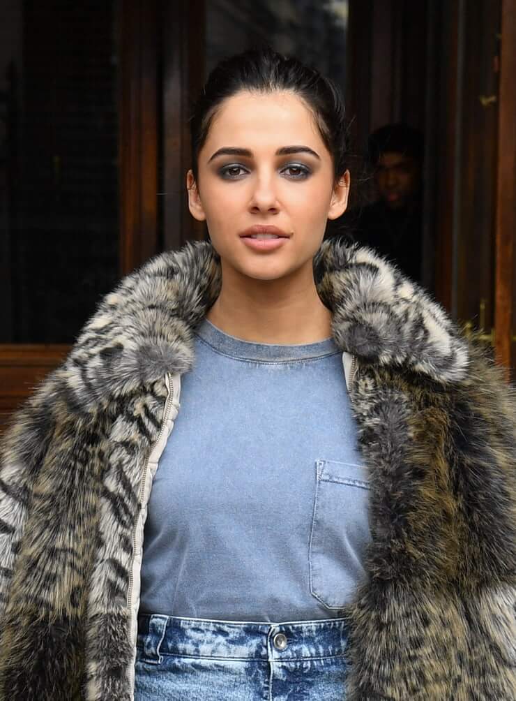 61 Hottest Naomi Scott Big Butt Pictures Which Are Stunningly Ravishing | Best Of Comic Books