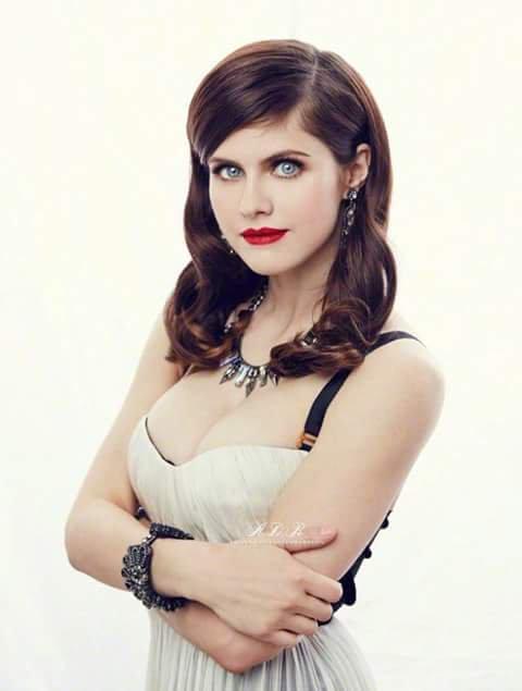 61 Sexy Alexandra Daddario Boobs Pictures Are Heaven On Earth | Best Of Comic Books
