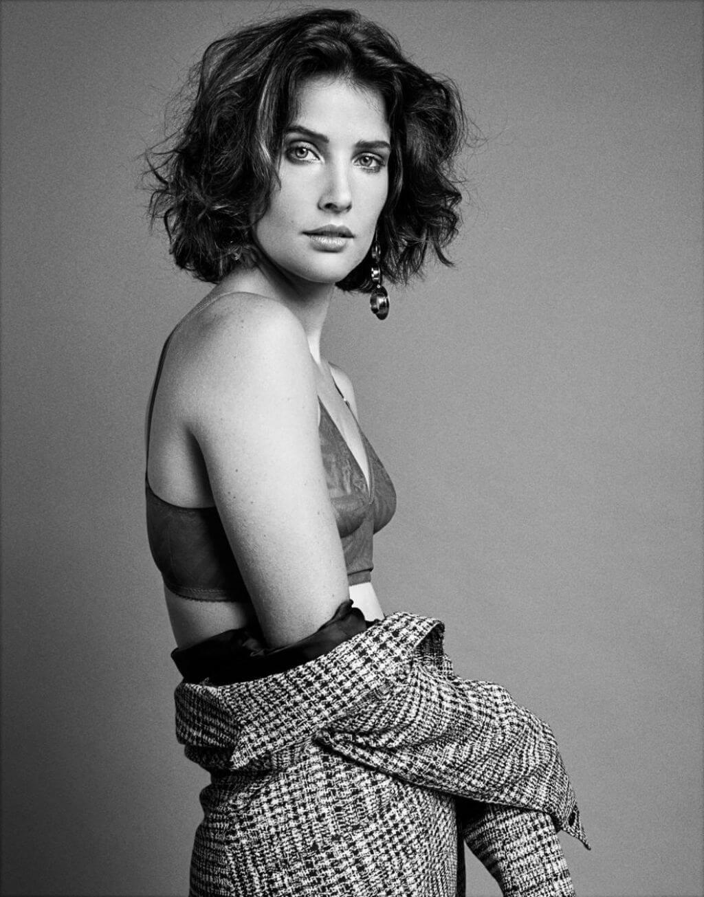 61 Sexy Cobie Smulders Boobs Pictures Will Make You Crave For Her | Best Of Comic Books