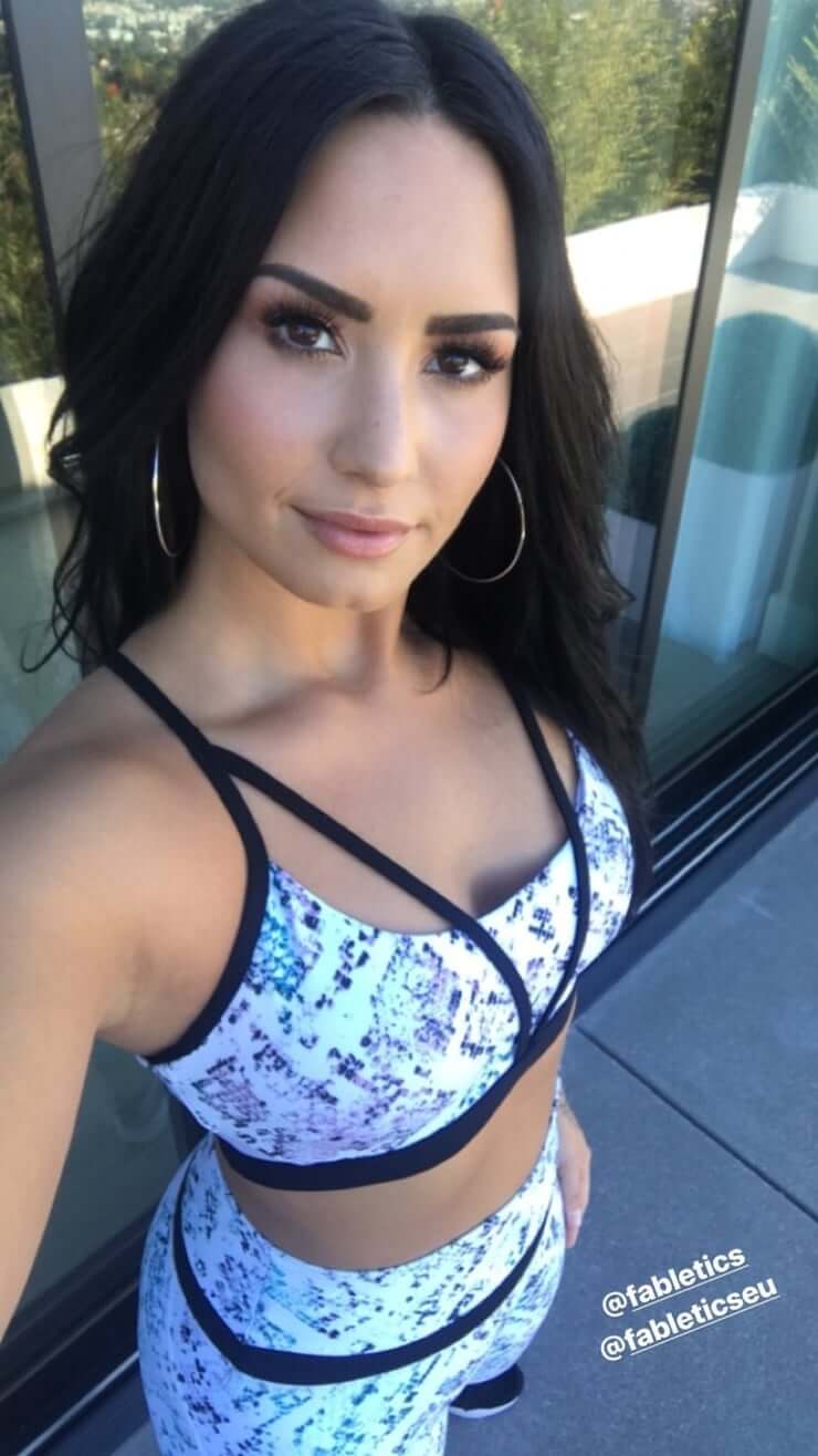 61 Sexy Demi Lovato Boobs Pictures Are Here To Make Your Day Worthwhile | Best Of Comic Books