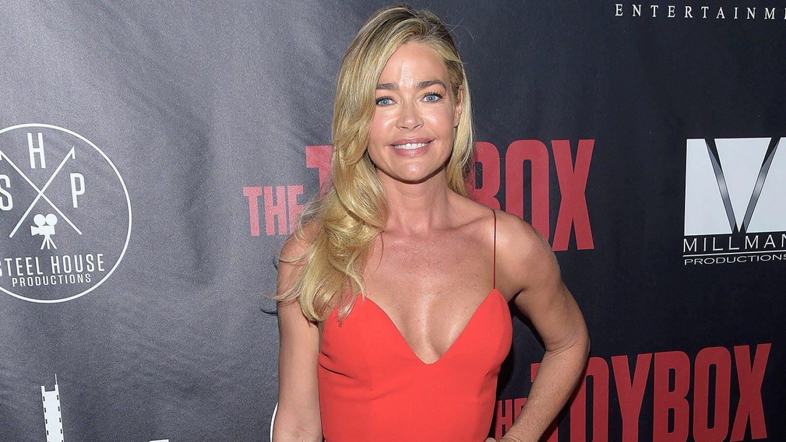 61 Sexy Denise Richards Boobs Pictures Will Get You Hot Under Your Collars | Best Of Comic Books