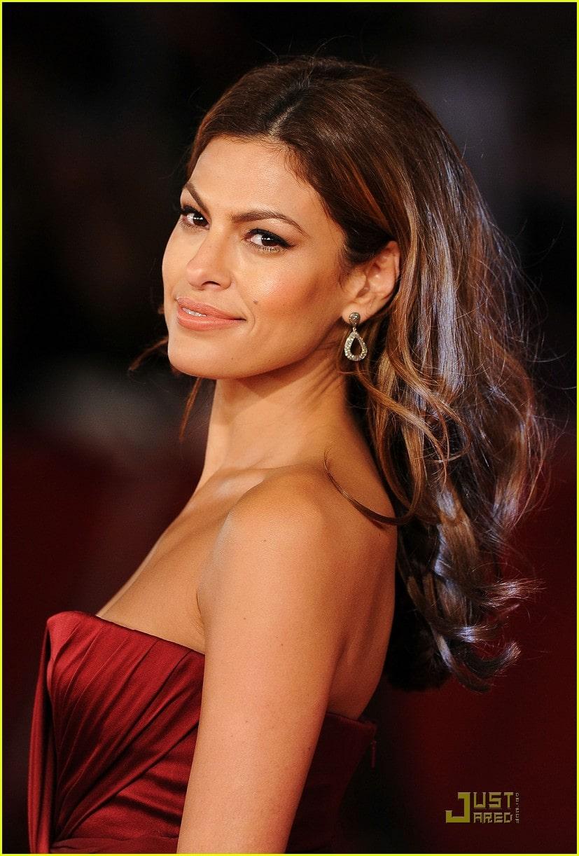 61 Sexy Eva Mendes Boobs Pictures Are Truly Work Of Art | Best Of Comic Books