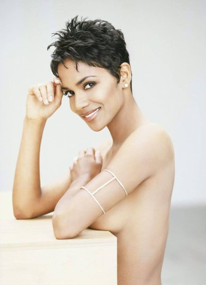 61 Sexy Halle Berry Boobs Pictures Will Bring A Big Grin On Your Face | Best Of Comic Books