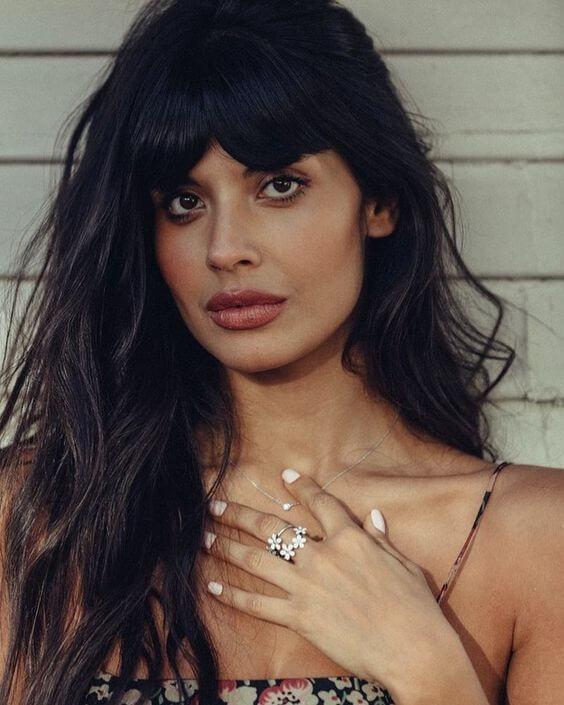 61 Sexy Jameela Jamil Boobs Pictures Will Bring A Big Smile On Your Face | Best Of Comic Books