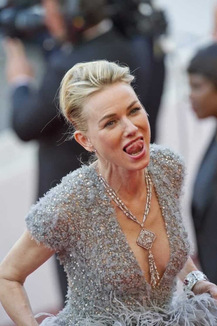 61 Sexy Naomi Watts Boobs Pictures Reveal Her Majestic Melons To The World | Best Of Comic Books