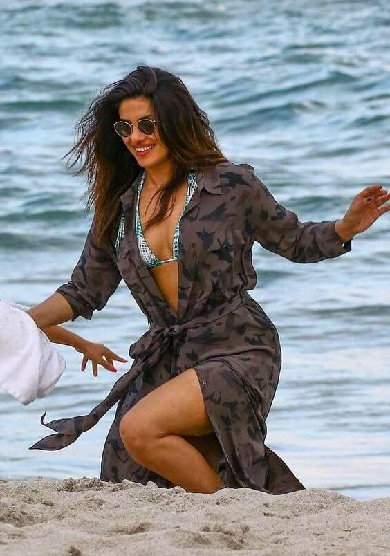 63 Hot Pictures Of Priyanka Chopra Will Drive You Nuts For Her | Best Of Comic Books