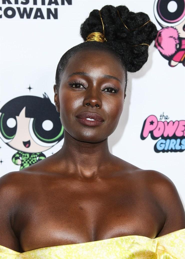 65+ Hot Pictures Of Anna Diop From Titans TV Show – Starfire Actress | Best Of Comic Books