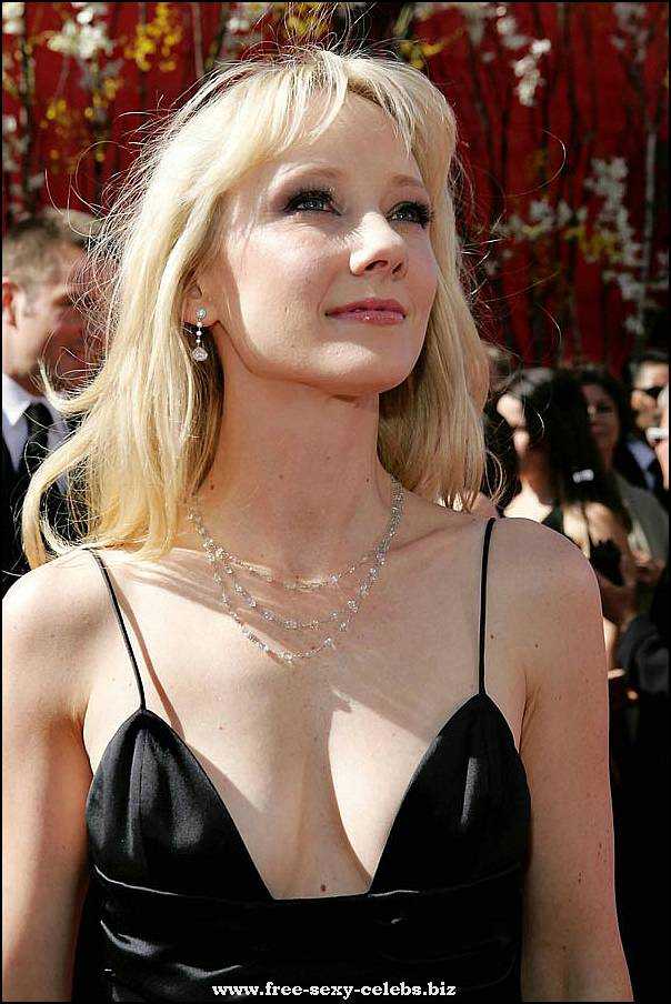 65+ Hot Pictures Of Anne Heche Which Will Make You Fall In Love With Her | Best Of Comic Books